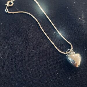 Silver tone Heart Pendant Bracelet